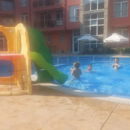студио_рейнбоу Apartman